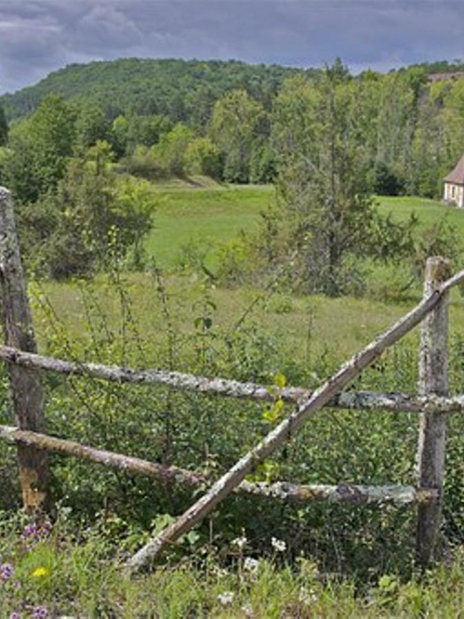Country Camp Camping Le Clou Meynard Extérieur photo