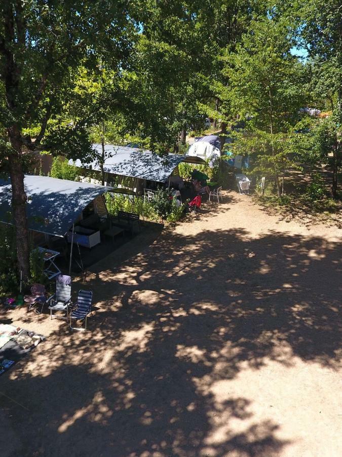 Country Camp Camping Le Clou Meynard Extérieur photo